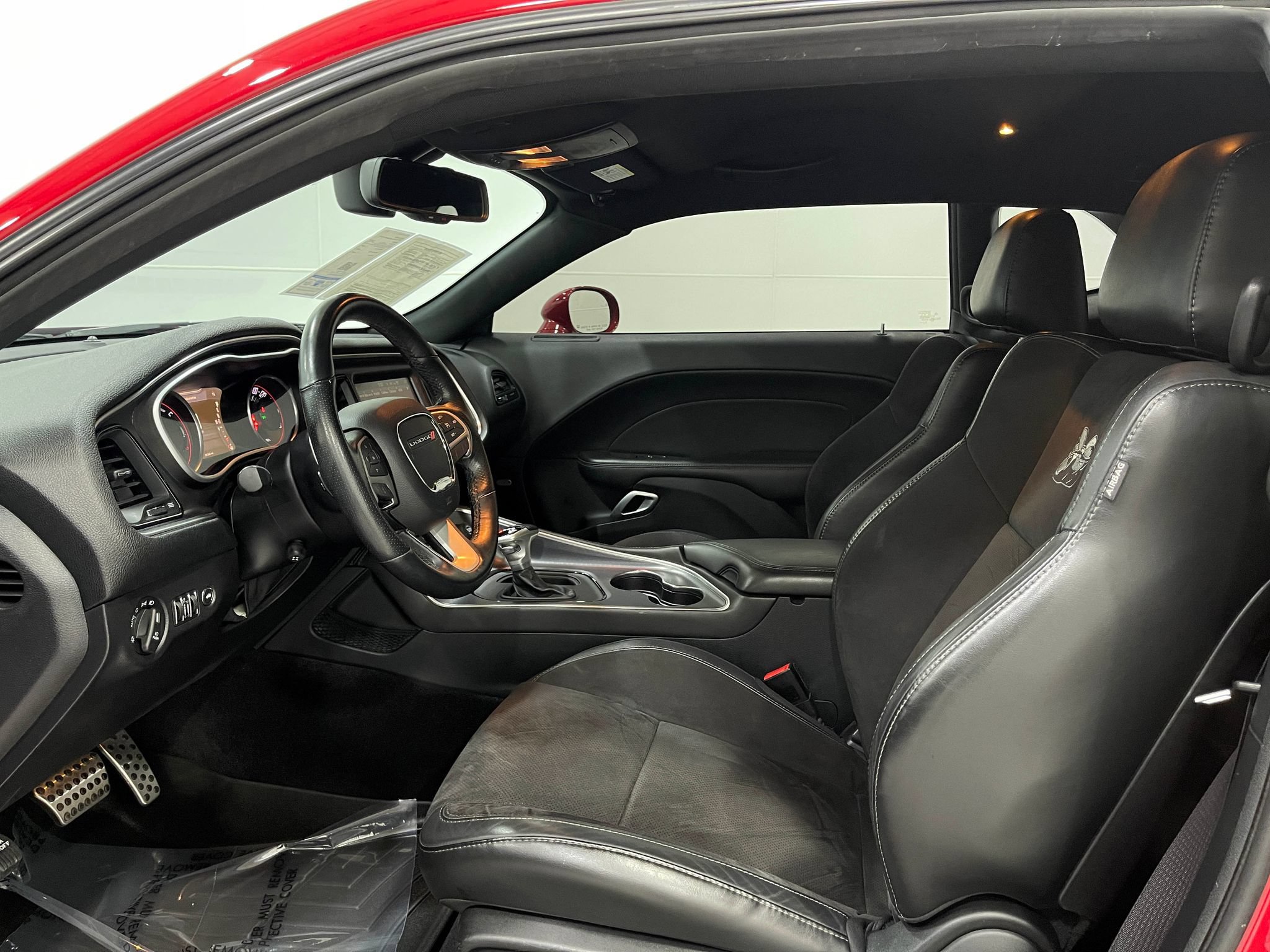 Used 2016 Dodge Challenger R/T Scat Pack RWD image 11