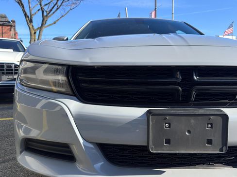 Used 2021 Dodge Charger SXT w/ Leather Interior Group image 9