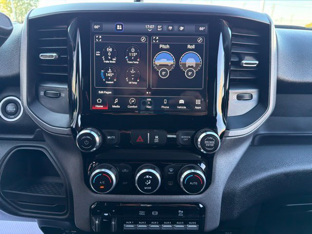 Used 2024 RAM 3500 Tradesman w/ Towing Technology Group AWD/4WD image 29