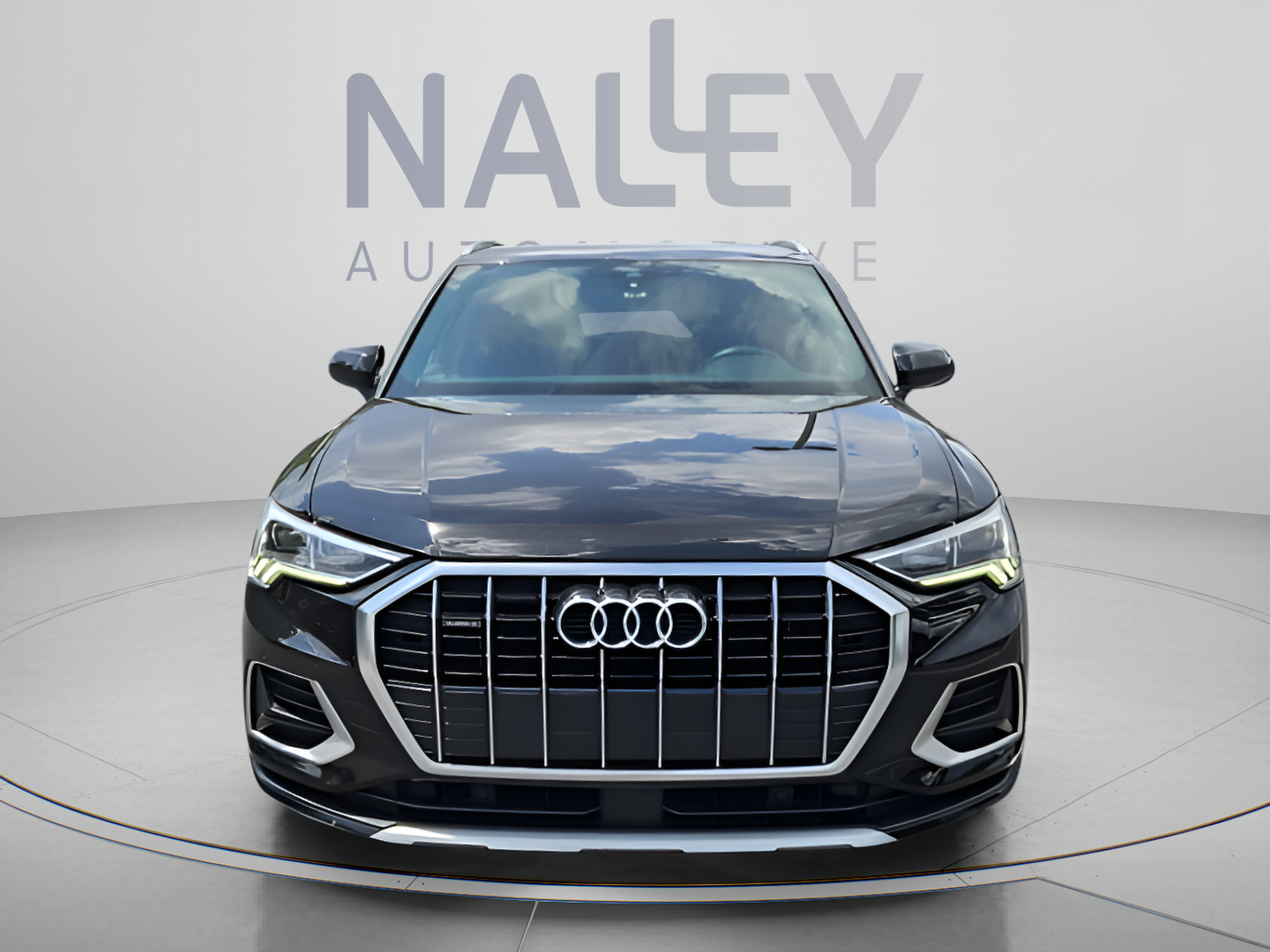 Used 2020 Audi Q3 2.0T Premium Plus w/ Premium Plus Package AWD/4WD image 8