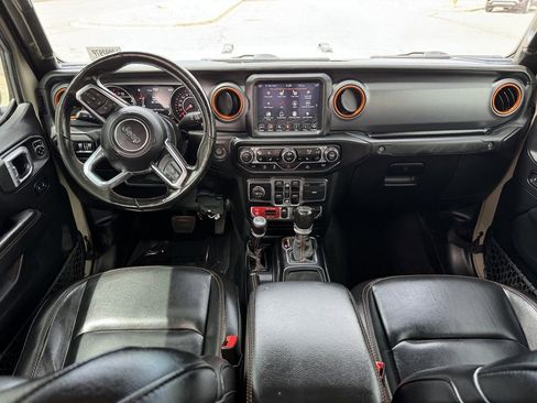 Used 2020 Jeep Gladiator Mojave AWD/4WD image 25