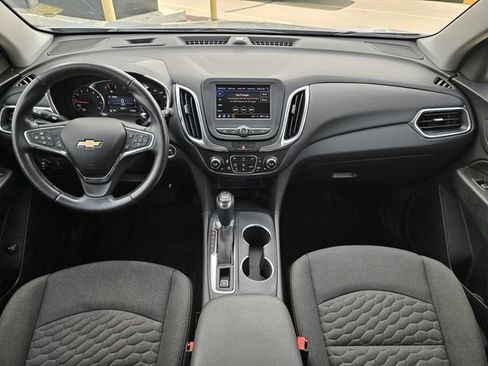 Used 2021 Chevrolet Equinox LT FWD image 10