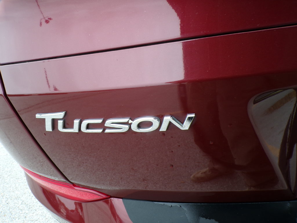 Used 2016 Hyundai Tucson Limited AWD/4WD image 17