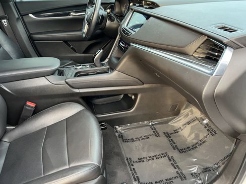 Used 2021 Cadillac XT5 Premium Luxury image 22