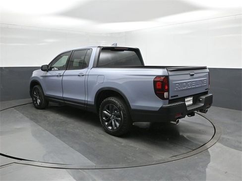 New 2026 Honda Ridgeline Sport image 5