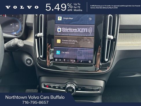 Used 2023 Volvo XC40 B5 Plus w/ Driver Assist Package AWD/4WD image 8