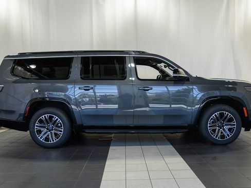 New 2026 Jeep Grand Wagoneer L 4WD image 3