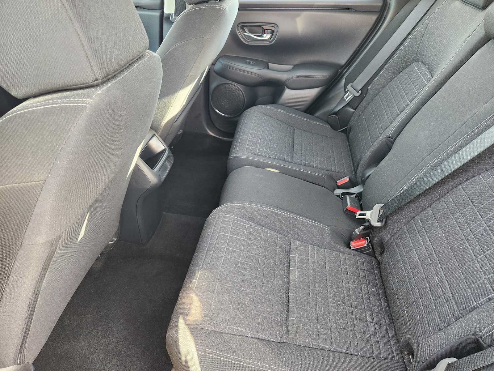 Certified 2024 Honda HR-V LX image 29