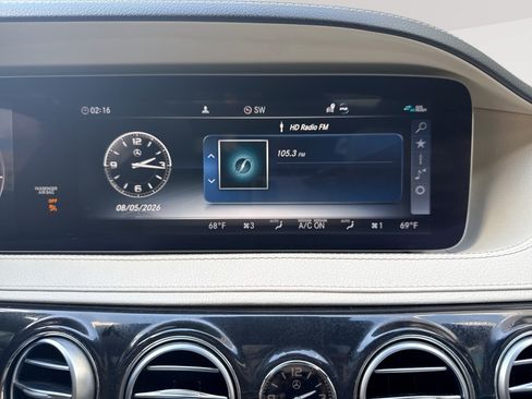 Used 2020 Mercedes-Benz S 560 Sedan image 12