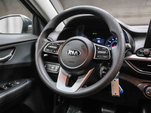 Used 2020 Kia Forte LXS FWD image 19