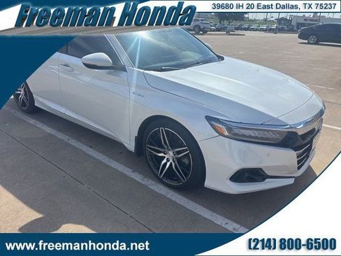 Used 2022 Honda Accord Touring image 1