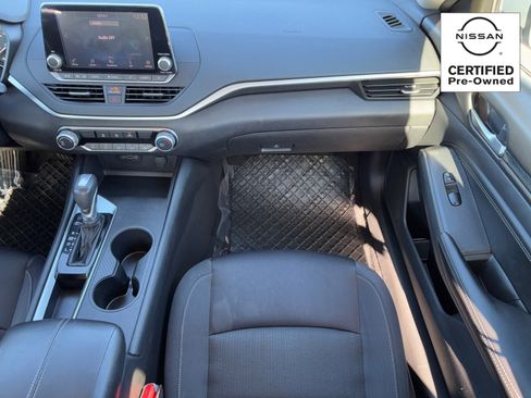 Certified 2019 Nissan Altima 2.5 S image 18