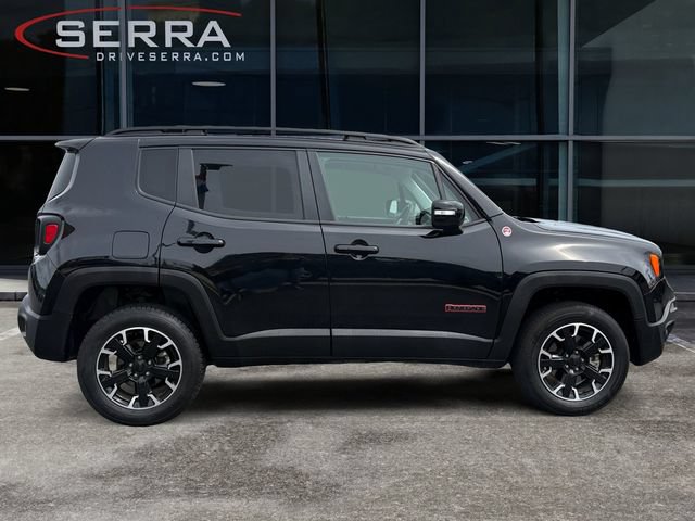 Used 2023 Jeep Renegade Trailhawk AWD/4WD image 6