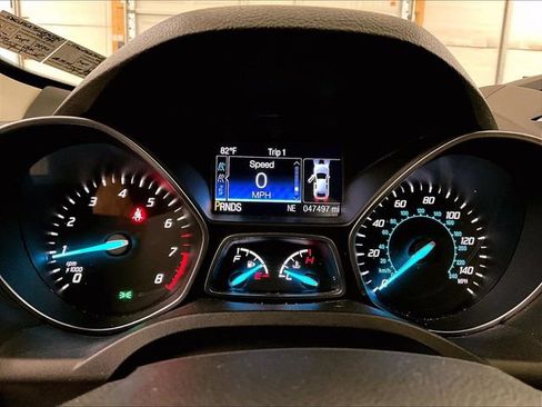 Used 2016 Ford Escape SE AWD/4WD image 19