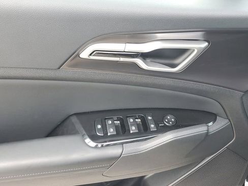 Certified 2024 Kia Sportage EX FWD image 18