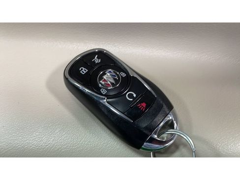 Used 2023 Buick Enclave Avenir w/ Trailering Package, 5000 lbs. AWD/4WD image 21