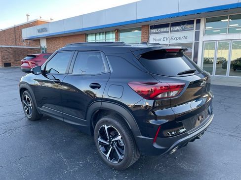 Used 2023 Chevrolet TrailBlazer RS FWD image 3