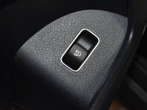 Certified 2024 Mercedes-Benz GLE 350 4MATIC image 7