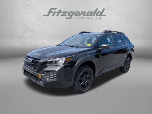 Used 2025 Subaru Outback Wilderness AWD/4WD image 2