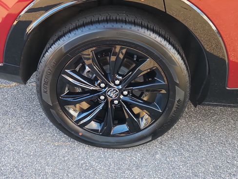 Used 2024 Buick Envista Sport Touring w/ Convenience I Package image 4