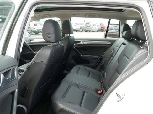 Used 2017 Volkswagen Golf Alltrack SEL AWD/4WD image 17