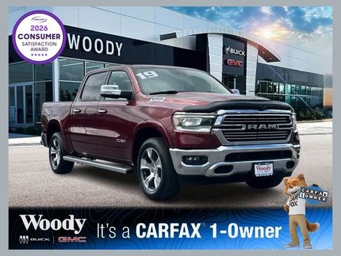 Used 2019 RAM 1500 Laramie AWD/4WD image 1