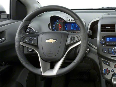 Used 2012 Chevrolet Sonic LT FWD image 6