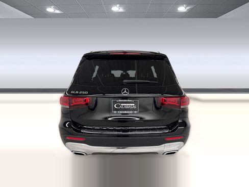 Certified 2021 Mercedes-Benz GLB 250 image 10