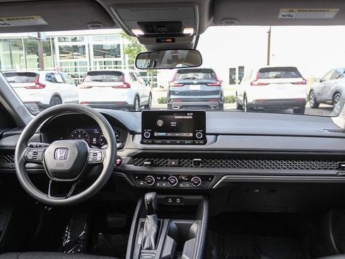 Used 2023 Honda Accord EX image 16