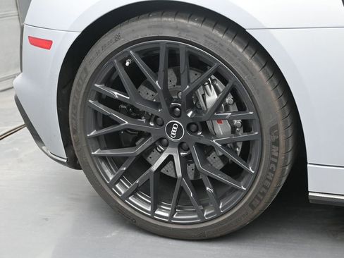 Used 2021 Audi R8 V10 performance image 34