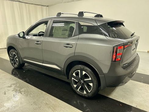 New 2026 Nissan Kicks SV w/ Cold Weather Package AWD/4WD image 6