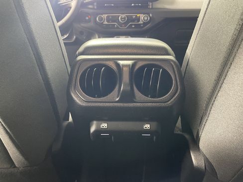 Used 2024 Jeep Wrangler Sport S image 22