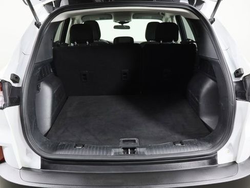 Used 2022 Ford Escape SE image 43