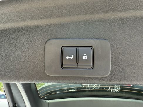 New 2025 Nissan Murano SV AWD/4WD image 28