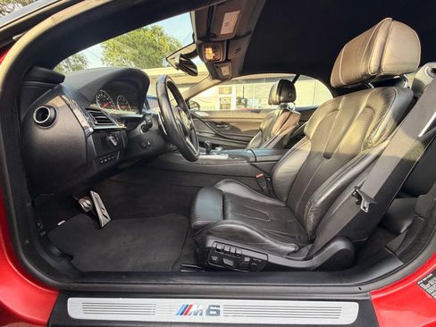 Used 2017 BMW M6 Convertible RWD image 14