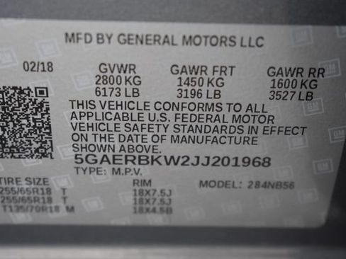 Used 2018 Buick Enclave Essence w/ Trailering Package FWD image 41