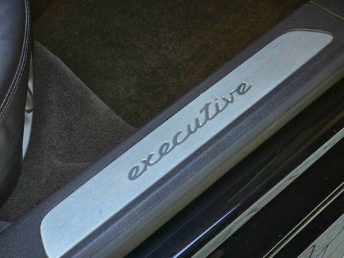 Used 2014 Porsche Panamera image 23