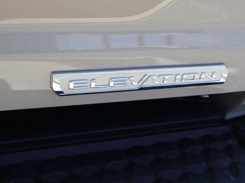 New 2026 GMC Canyon Elevation AWD/4WD image 9