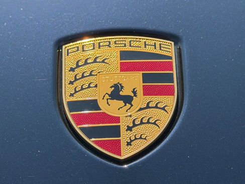 Used 2023 Porsche Cayenne Platinum Edition AWD/4WD image 11