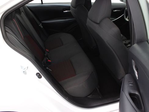 Used 2025 Toyota Corolla SE FWD image 30