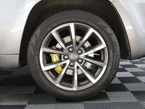 Used 2018 Jeep Grand Cherokee Trackhawk AWD/4WD image 17