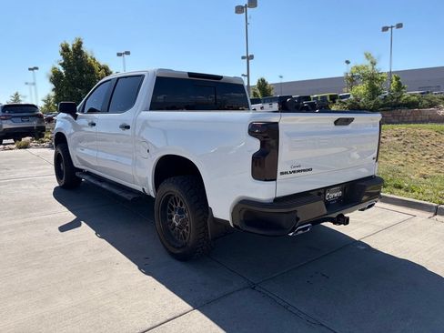 Used 2019 Chevrolet Silverado 1500 LT Trail Boss AWD/4WD image 9