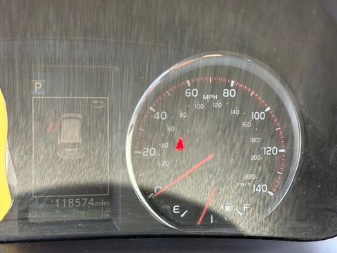 Used 2016 Toyota RAV4 SE w/ Advanced Technology Package AWD/4WD image 9