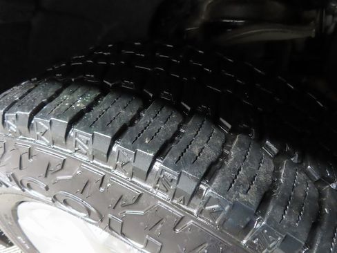 Used 2020 GMC Sierra 1500 SLT w/ SLT Premium Plus Package image 7