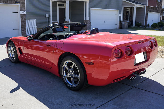 Used 1999 Chevrolet Corvette Convertible w/ Memory Pkg RWD image 5