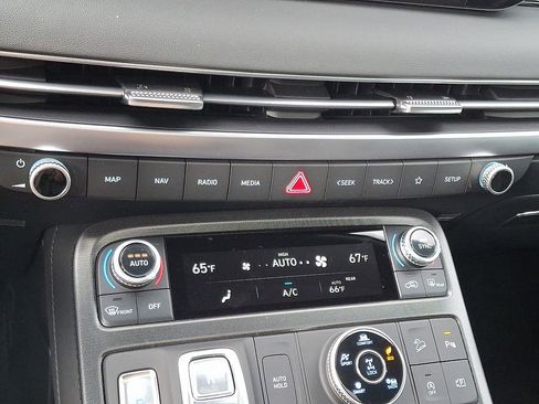 New 2025 Hyundai Palisade Calligraphy AWD/4WD image 10