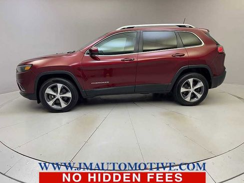 Used 2019 Jeep Cherokee Limited AWD/4WD image 2