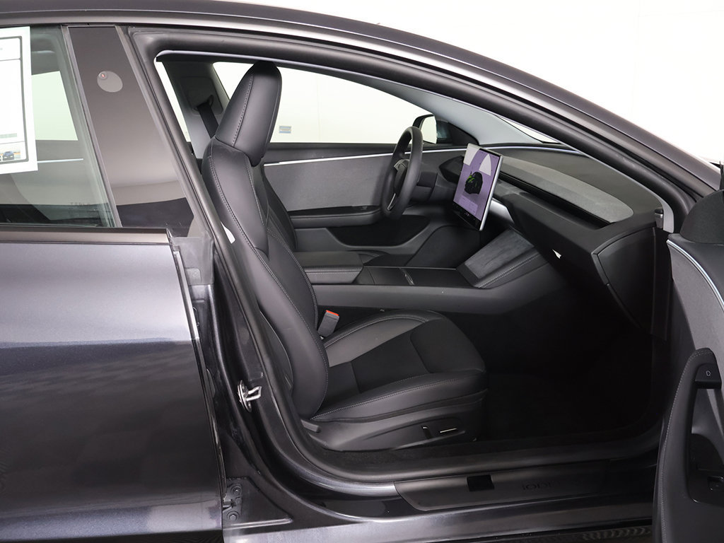 Used 2025 Tesla Model 3 Long Range RWD image 35