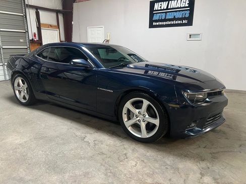 Used 2015 Chevrolet Camaro SS w/ RS Package RWD image 3