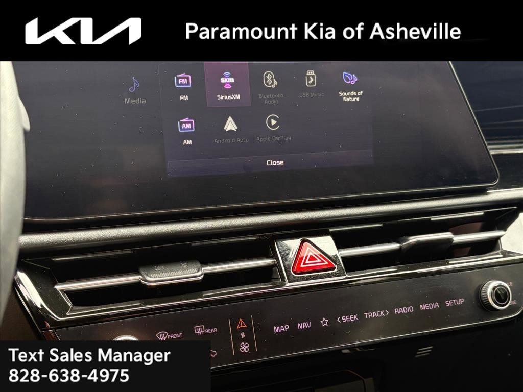 Certified 2023 Kia Niro Wave FWD image 11